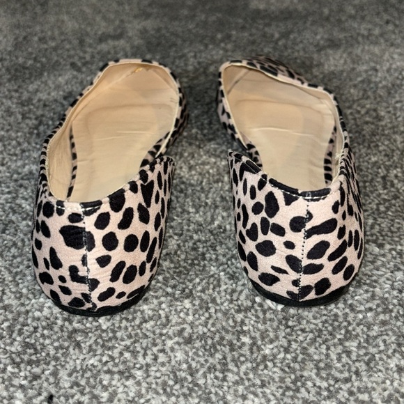 QUPID Zooey Nude Leopard Suede D'Orsay Flats in women’s size 5.5 - Picture 5 of 12